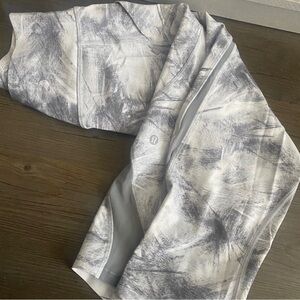 Cropped LuluLemon Leggings